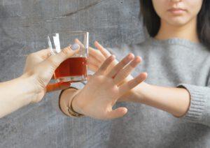 Especialista en alcoholismo en Valencia - Rechazo