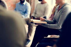 psicólogos especializados en alcoholismo en Valencia - charla